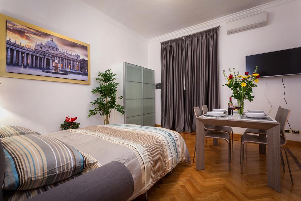 Vatican Loris House Ferienhaus *